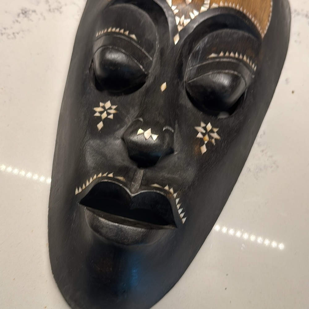 Vintage Large Indonesian Wood Mother Of Pearl Inlay‎ Handcarved Tribal Mask Art - Picture 3 of 11